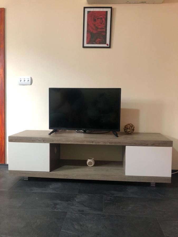 Apartmani Morava 54 Kocino Selo Luaran gambar