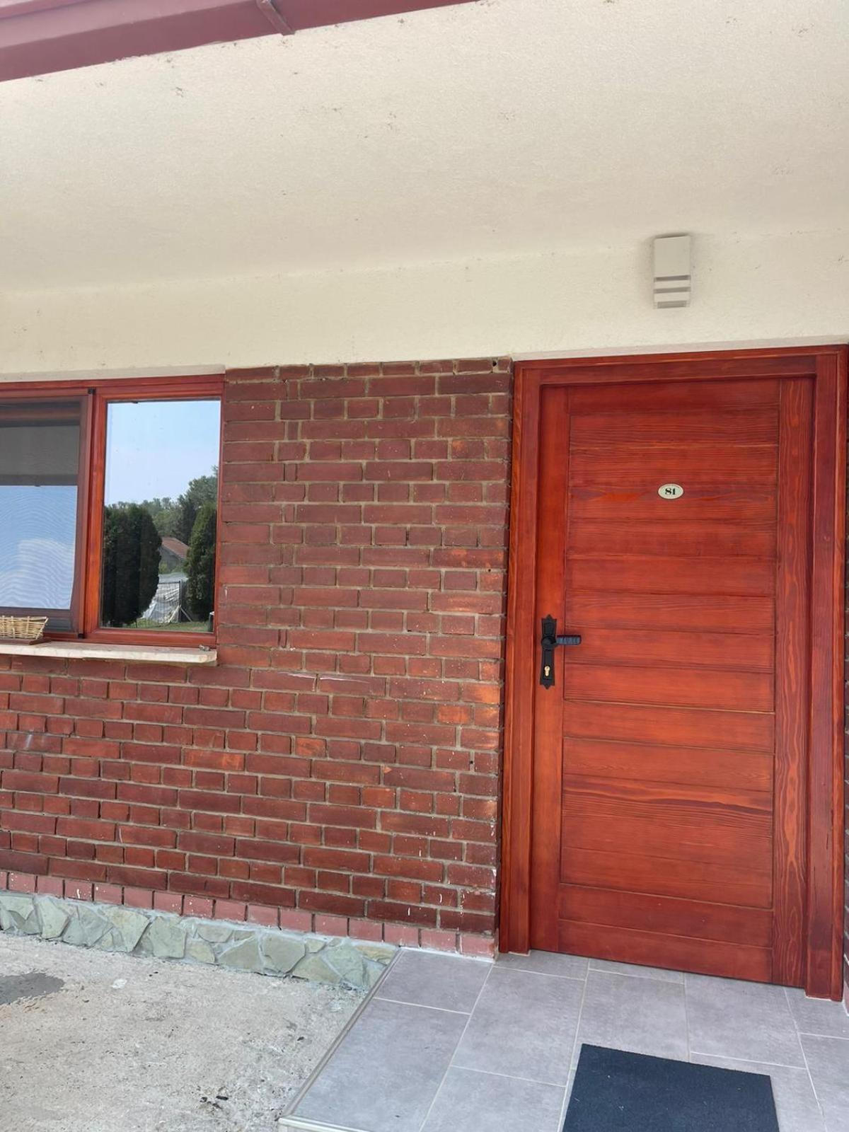 Apartmani Morava 54 Kocino Selo Luaran gambar