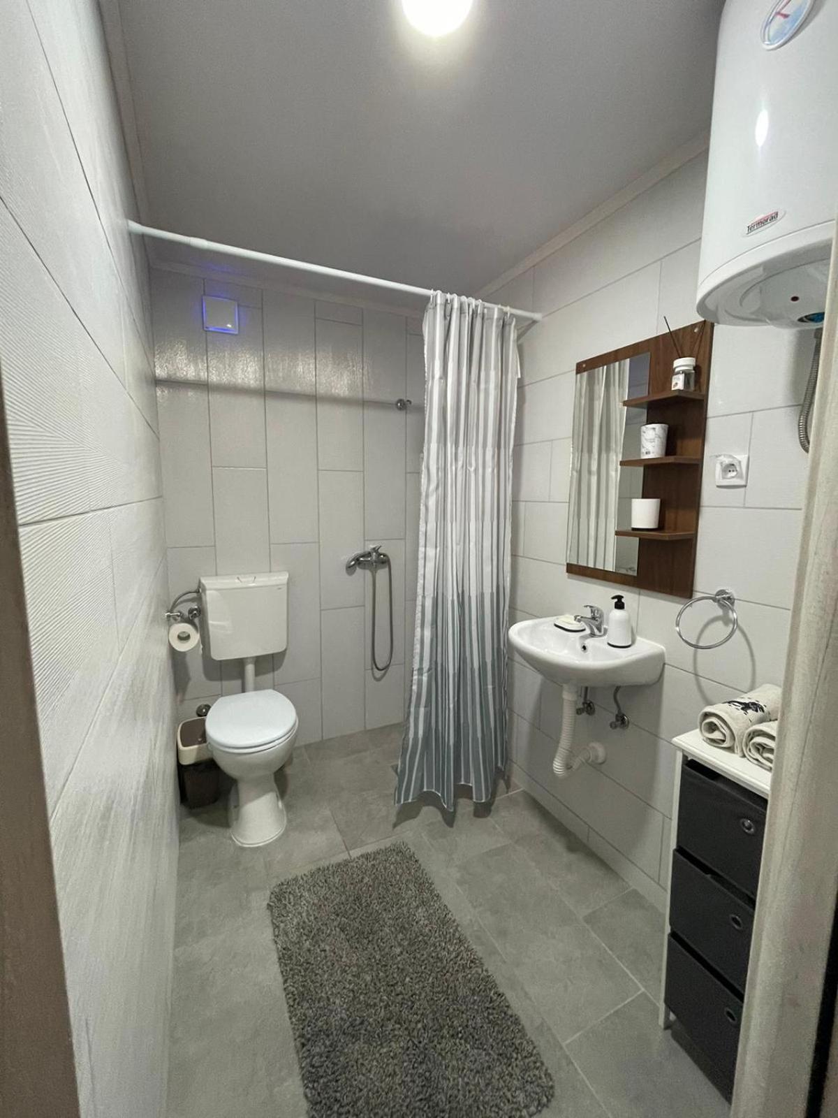 Apartmani Morava 54 Kocino Selo Luaran gambar